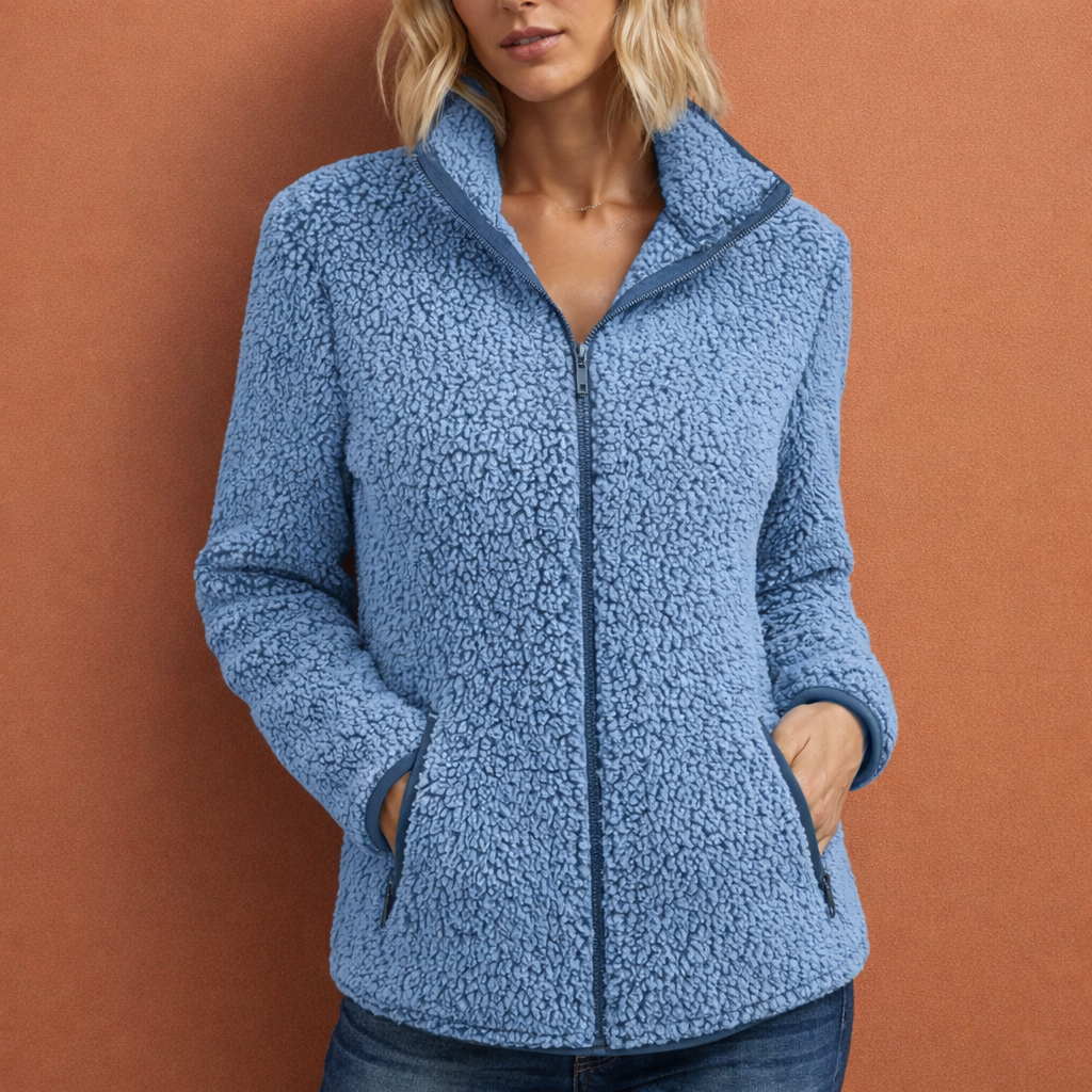 Blauw dames fleece vest met hoge kraag en ritssluiting, ideaal voor dagelijks gebruik en koelere dagen.