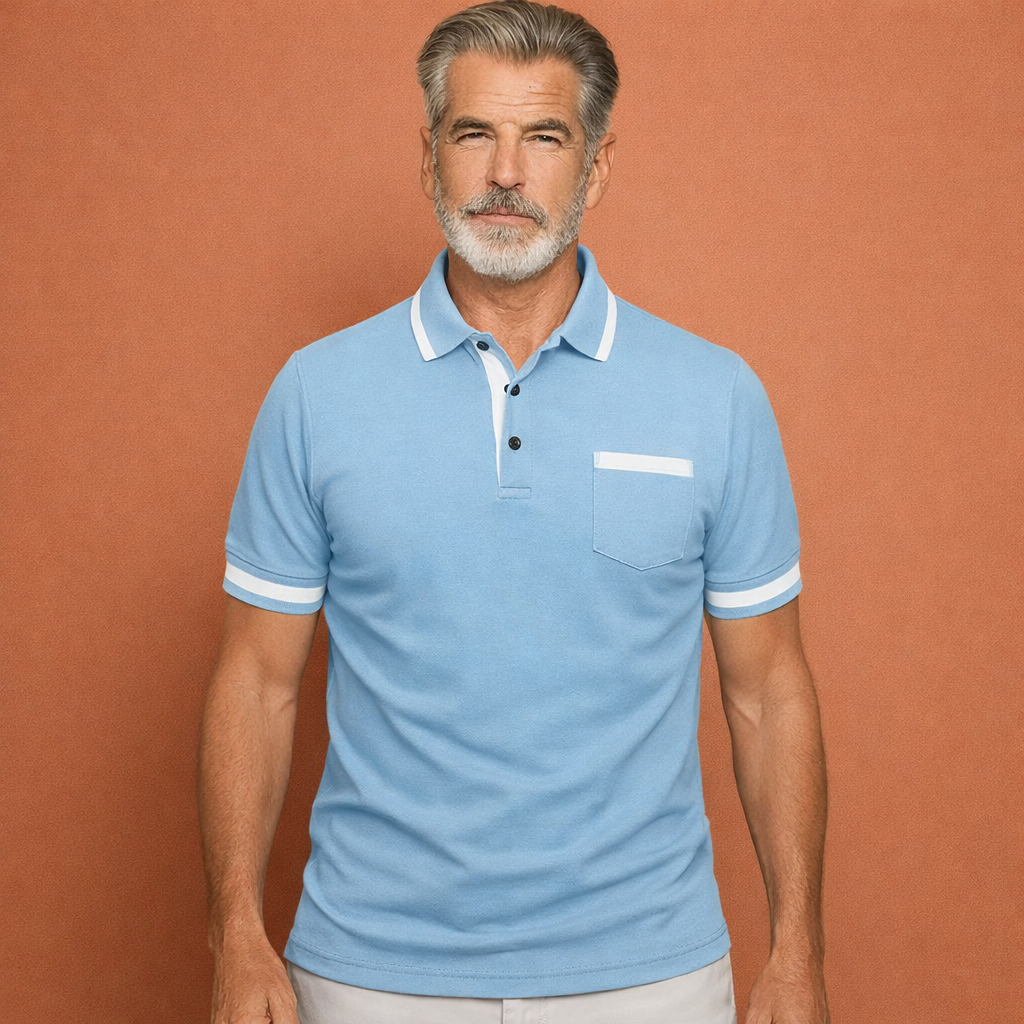 Heren polo shirt in blauw met minimalistisch design, zacht en comfortabel voor casual en stijlvolle outfits.