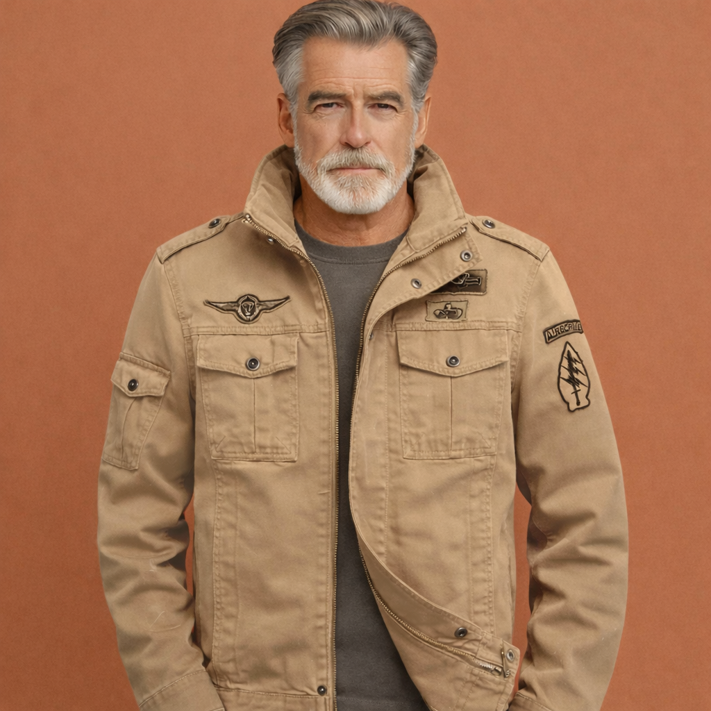 Bruin heren bomberjack met opstaande kraag en meerdere zakken, geschikt voor dagelijks gebruik in herfst en winter.1