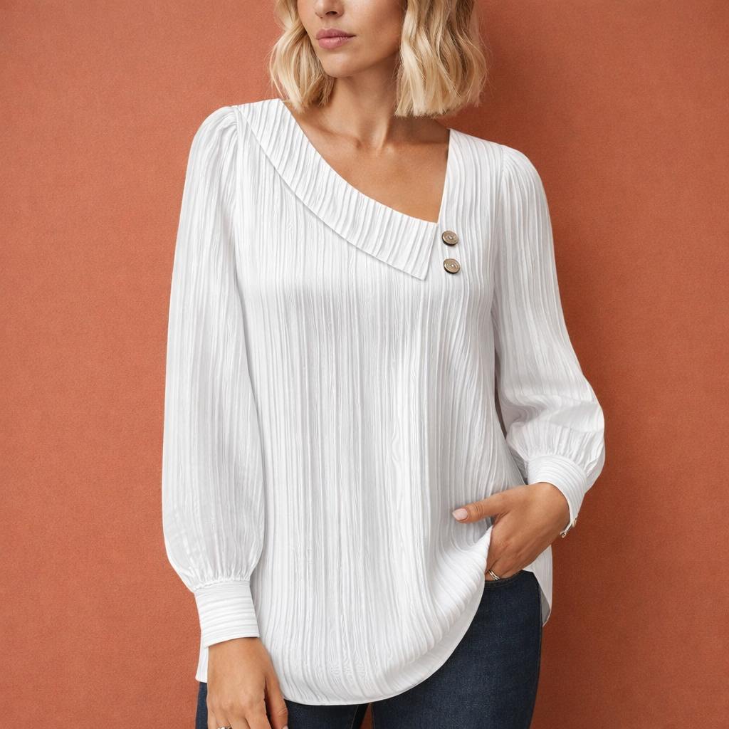 Dames gebreide sweater in wit met minimalistisch design, zacht en comfortabel voor casual en stijlvolle outfits.