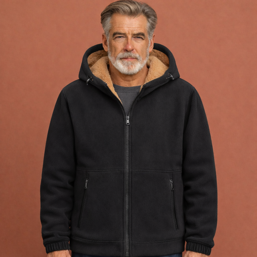 Zwarte herenjas met capuchon en ritssluiting, comfortabele pasvorm en geschikt voor dagelijks gebruik in herfst en winter.