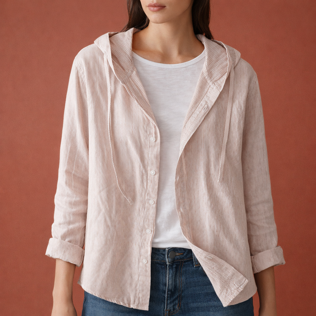 Dames blouse met capuchon in beige met minimalistisch design, zacht en comfortabel voor casual en stijlvolle outfits.
