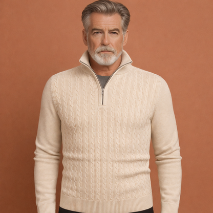 Beige stijlvolle heren trui met klassiek kabelpatroon en comfortabele pasvorm, ideaal voor dagelijks gebruik en koude dagen.
