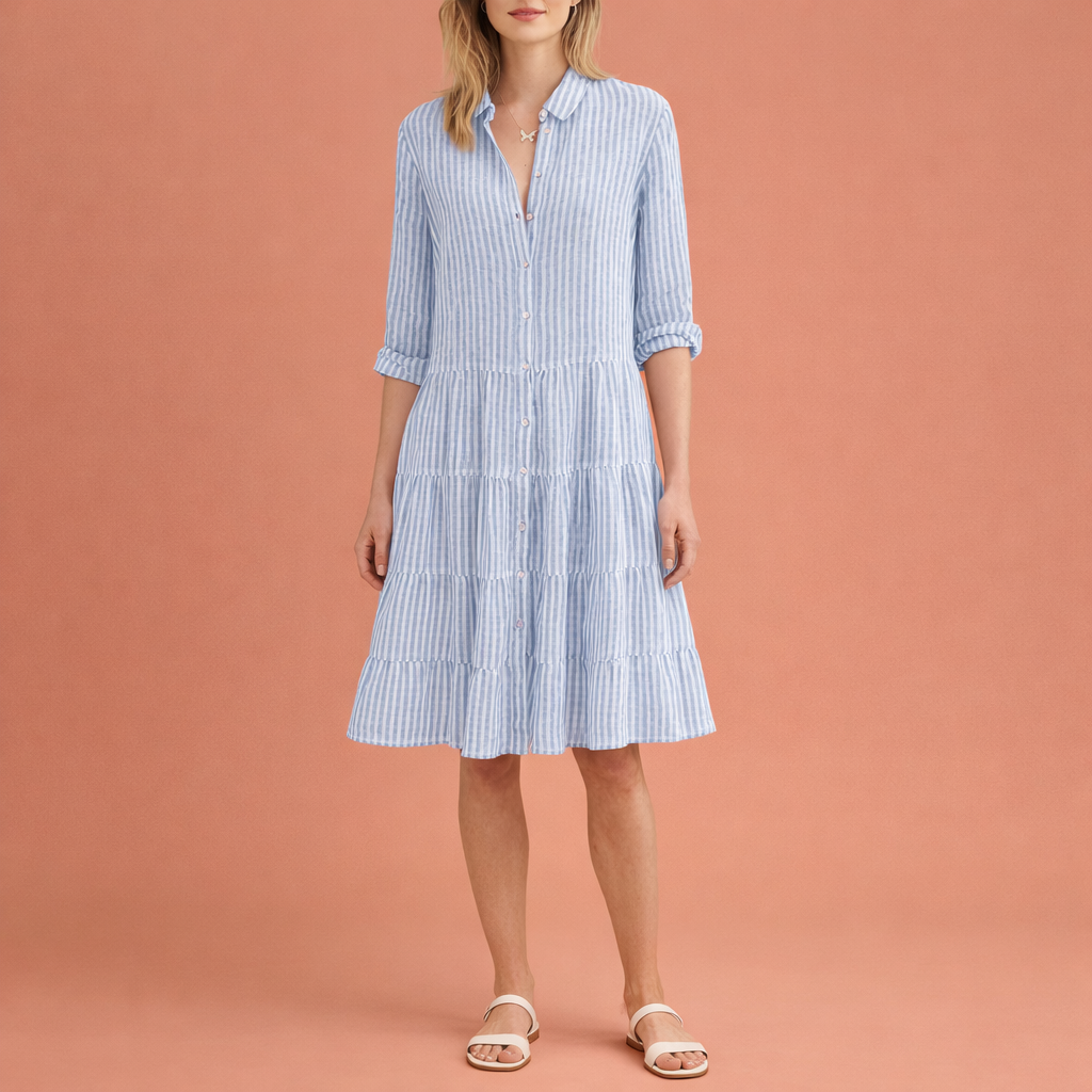 Dames midi zomerjurk in blauw met minimalistisch design, zacht en comfortabel voor casual en stijlvolle outfits.