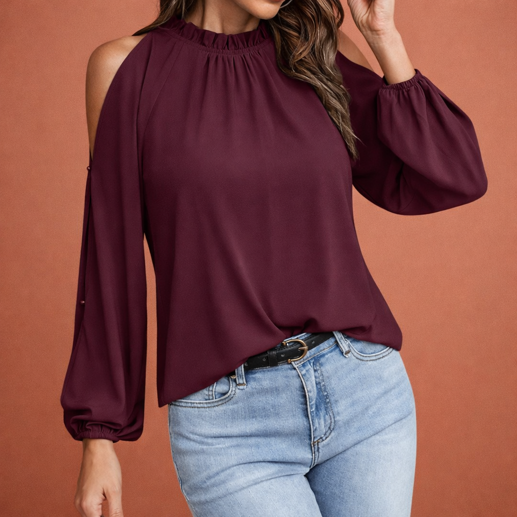 Dames blouse in bordeaux met minimalistisch design, zacht en comfortabel voor casual en stijlvolle outfits.