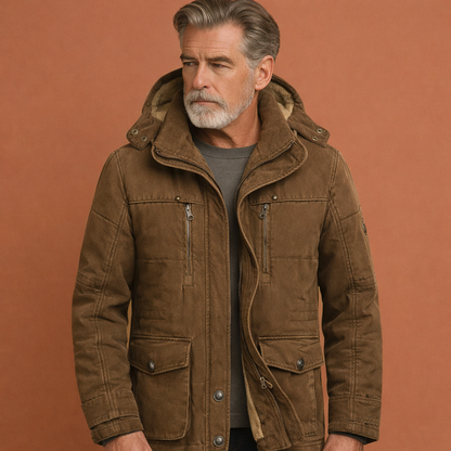 Bruine herenjas met capuchon en ritssluiting, geschikt voor dagelijks gebruik en outdoor activiteiten.1