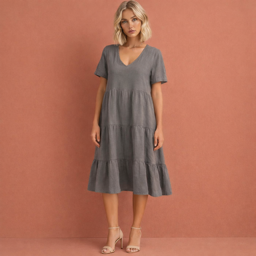 Bruine midi-jurk met V-hals en zwierige volants voor dames, ideaal voor zomerse dagen, vakanties en feestelijke gelegenheden.