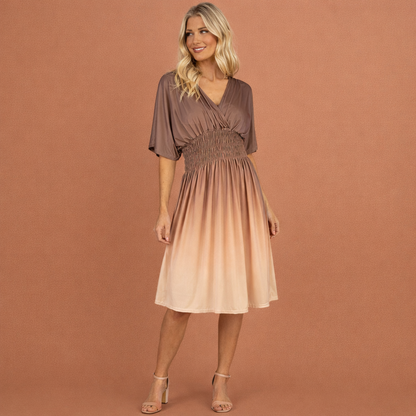 Bruine zomerse mini jurk voor dames, perfect voor dagelijks gebruik en zomerse gelegenheden.