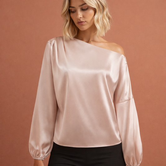 Dames one-shoulder blouse in champagne met minimalistisch design, zacht en comfortabel voor casual en stijlvolle outfits