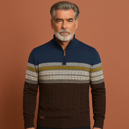 Heren trui in denimblauw met Noors patroon en ritssluiting, warm en comfortabel voor casual winterlooks.