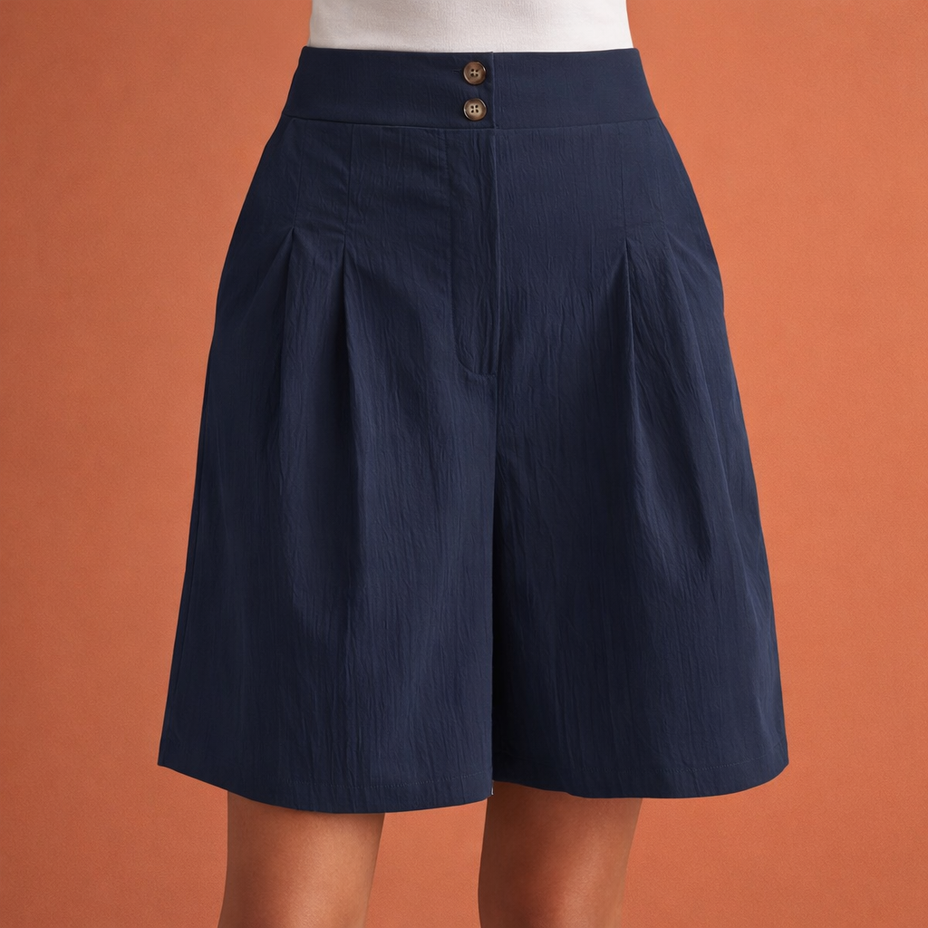 Dames wide leg shorts in donkerblauw met minimalistisch design, zacht en comfortabel voor casual en stijlvolle outfits.