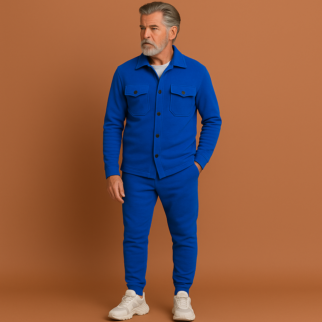 Premium heren set met tijdloos ontwerp in donkerblauwe kleur, ideaal voor dagelijks gebruik en casual outfits.