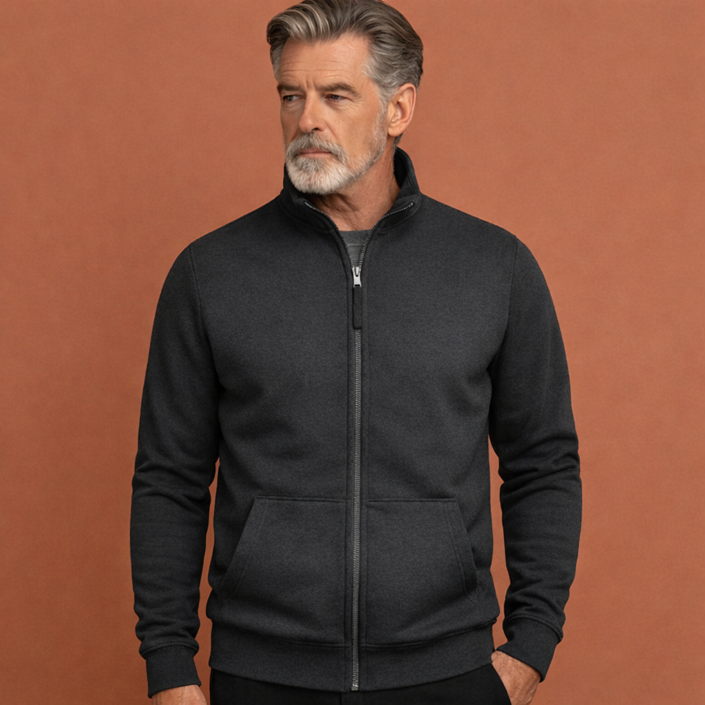 Donkergrijze warme heren trui met zakken en comfortabele pasvorm, geschikt voor dagelijks gebruik tijdens koude dagen.