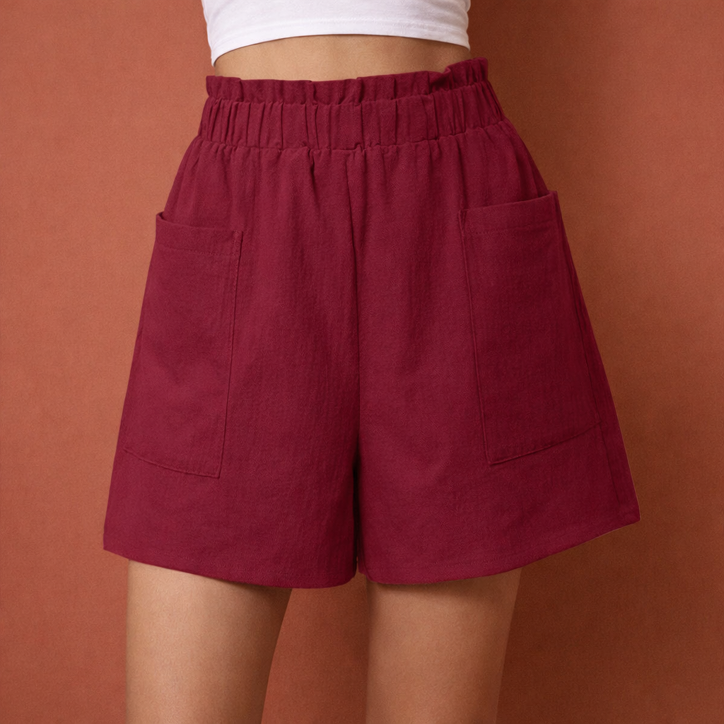 Dames linnen shorts in donkerrood met minimalistisch design, zacht en comfortabel voor casual en stijlvolle outfits.