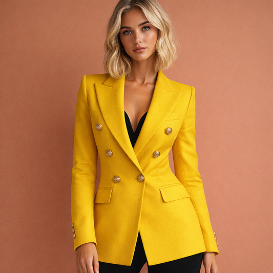 Dames blazer in geel met minimalistisch design, zacht en comfortabel voor casual en stijlvolle outfits.