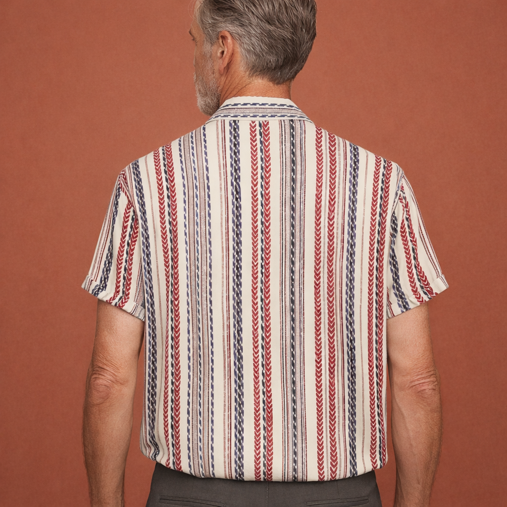 Heren gestreept overhemd in gemengd met minimalistisch design, zacht en comfortabel voor casual en stijlvolle outfits.