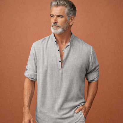 Heren overhemd in grijs met minimalistisch design, zacht en comfortabel voor casual en stijlvolle outfits.