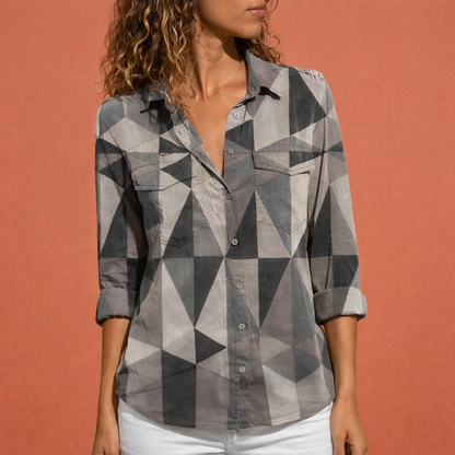Dames blouse in grijs met minimalistisch design, zacht en comfortabel voor casual en stijlvolle outfits.