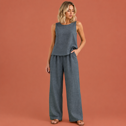 Dames zomer set in grijs met minimalistisch design, zacht en comfortabel voor casual en stijlvolle outfits.