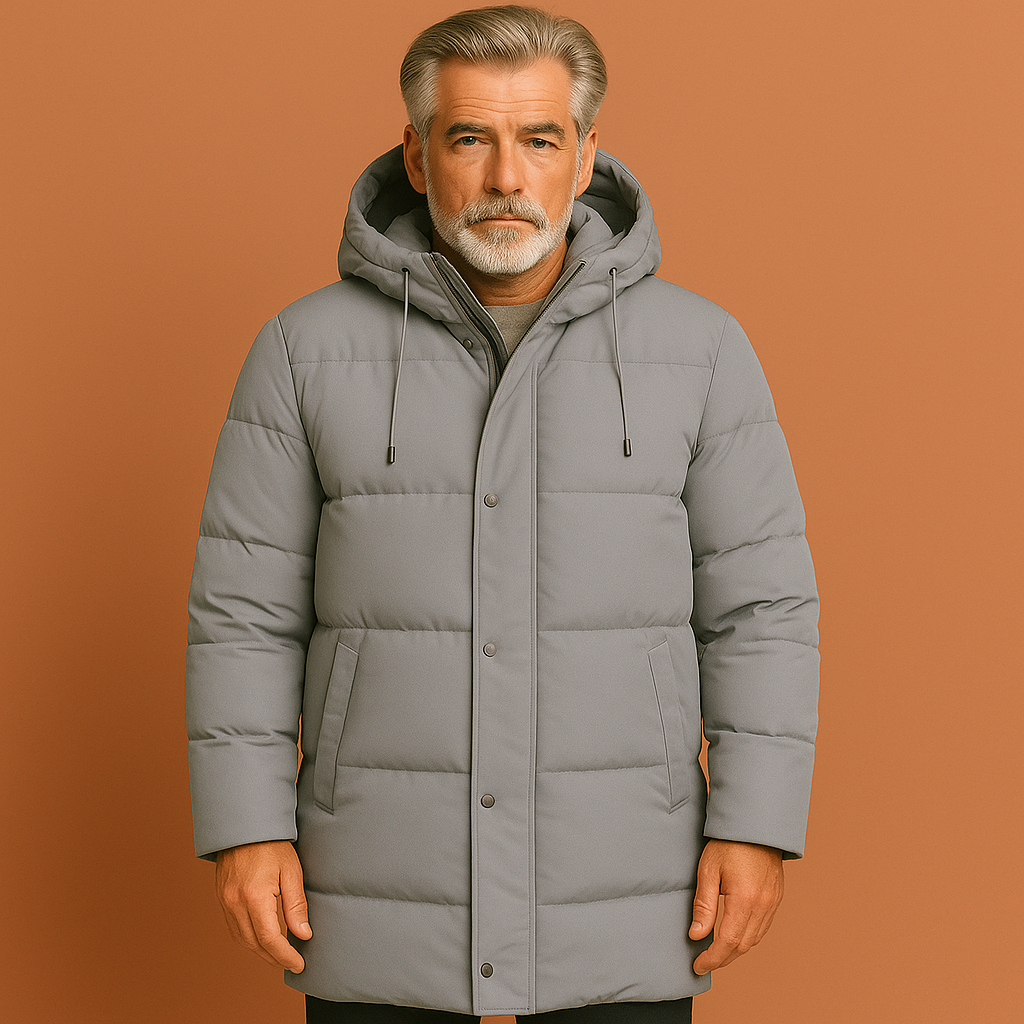 Grijze lange heren winterjas met capuchon, winddicht en warm voor koude dagen en outdoor activiteiten.