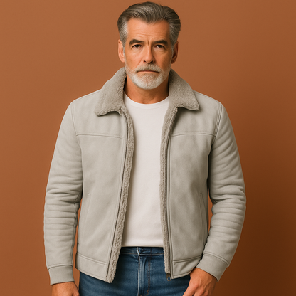 Grijze heren winterjas met moderne pasvorm en warme voering, ideaal voor koude dagen en stijlvolle outfits.