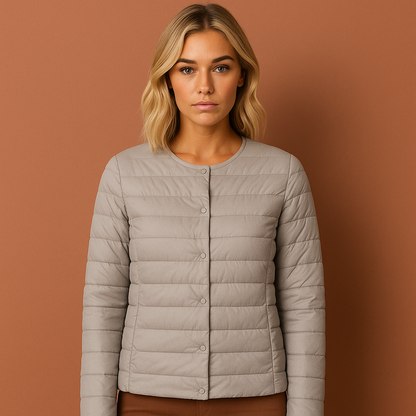 Ultradunne lichtgewicht donsjas voor dames in grijze kleur, ideaal voor frisse dagen en dagelijks gebruik.