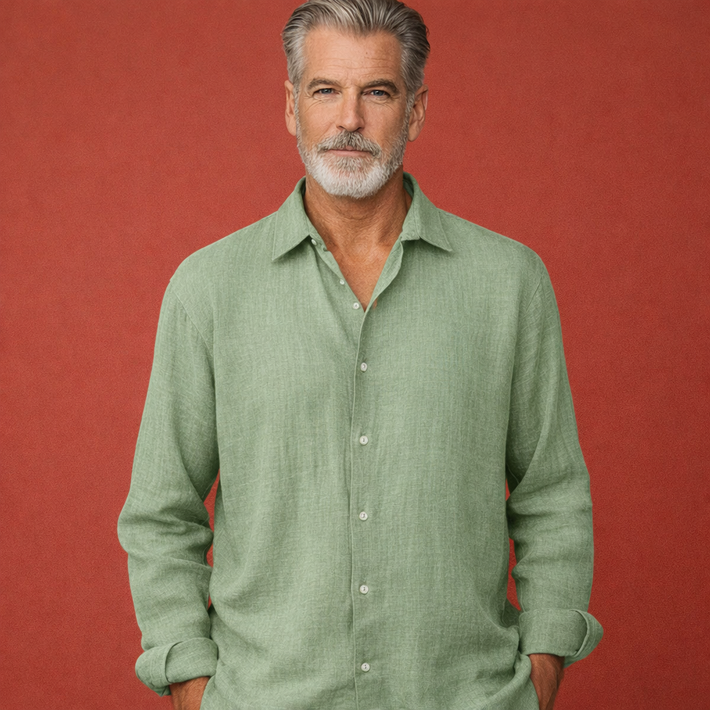 Heren linnen overhemd in groen met minimalistisch design, zacht en comfortabel voor casual en stijlvolle outfits.