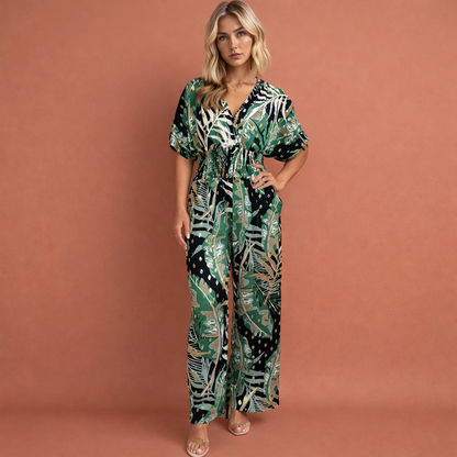 Groene chique jumpsuit voor dames met elegante pasvorm, perfect voor feestelijke en formele gelegenheden.