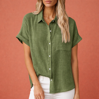 Dames blouse in groen met minimalistisch design, zacht en comfortabel voor casual en stijlvolle outfits.