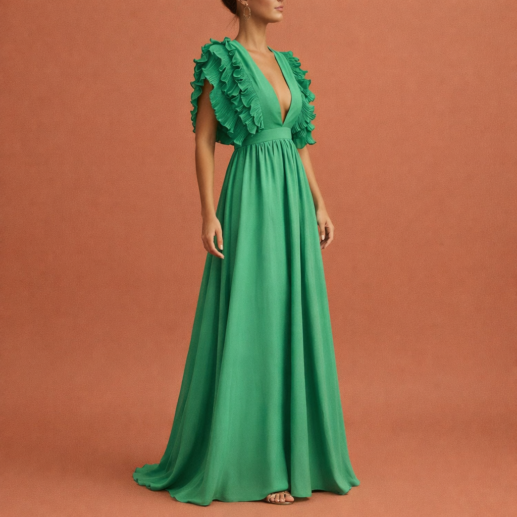Dames maxi jurk in groen met minimalistisch design, zacht en comfortabel voor casual en stijlvolle outfits.