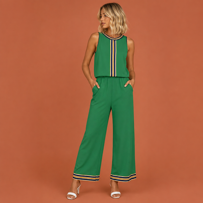 Dames zomer set in groen met minimalistisch design, zacht en comfortabel voor casual en stijlvolle outfits.