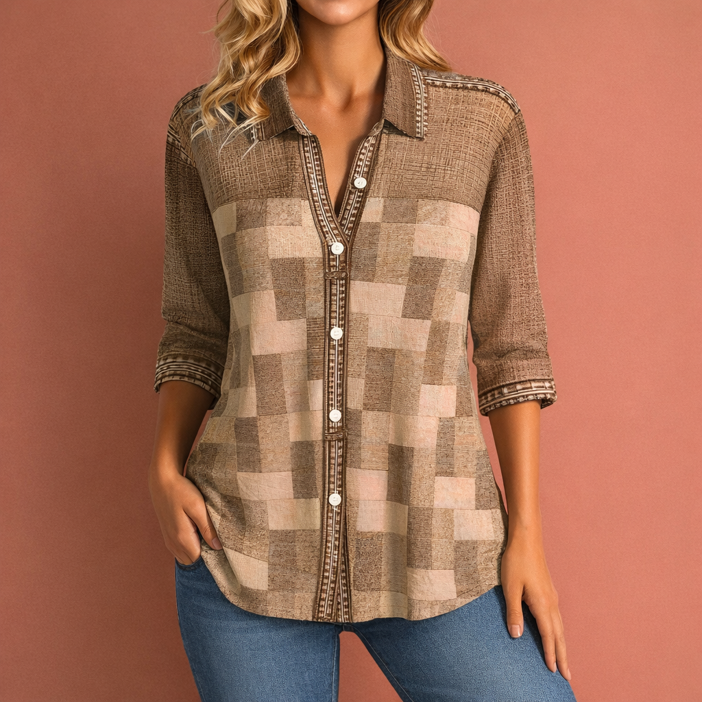 Dames blouse in khaki met minimalistisch design, zacht en comfortabel voor casual en stijlvolle outfits.