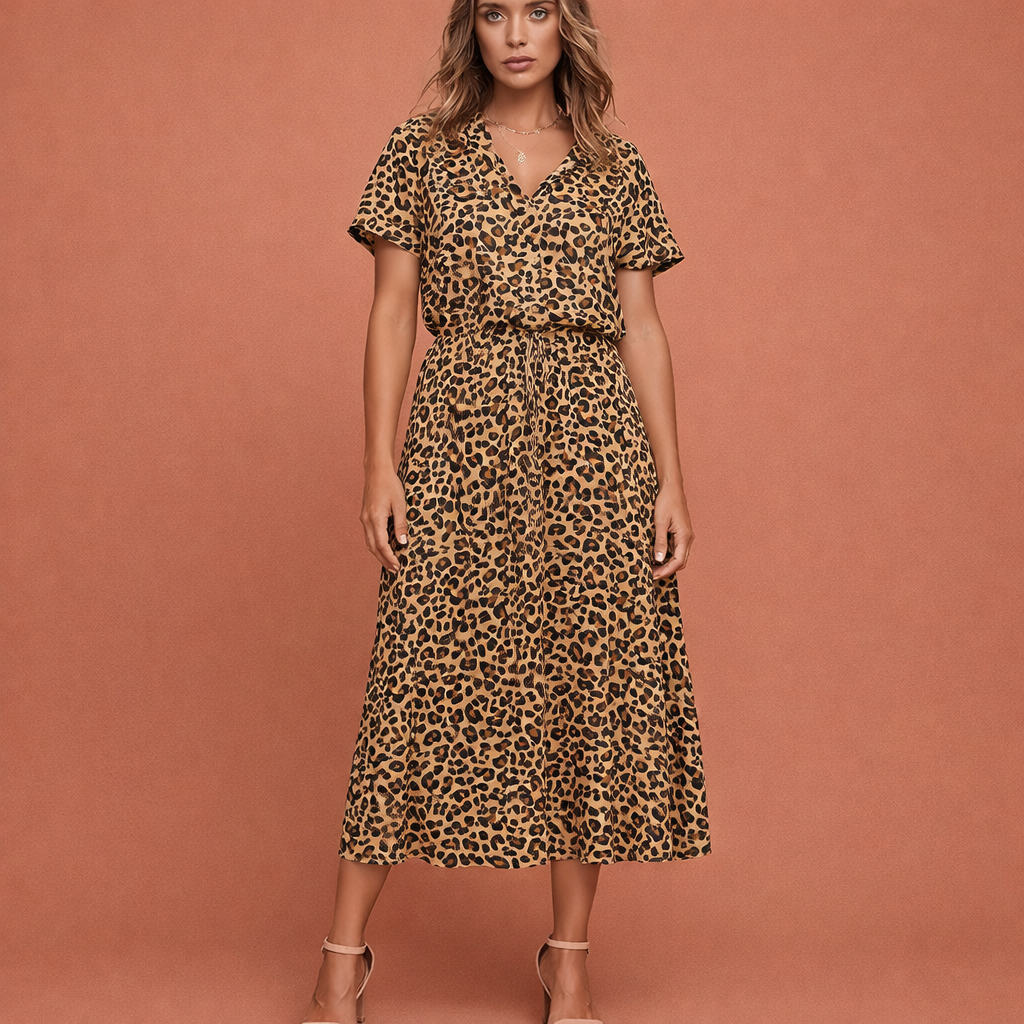 Dames midi jurk in khaki met minimalistisch design, zacht en comfortabel voor casual en stijlvolle outfits.