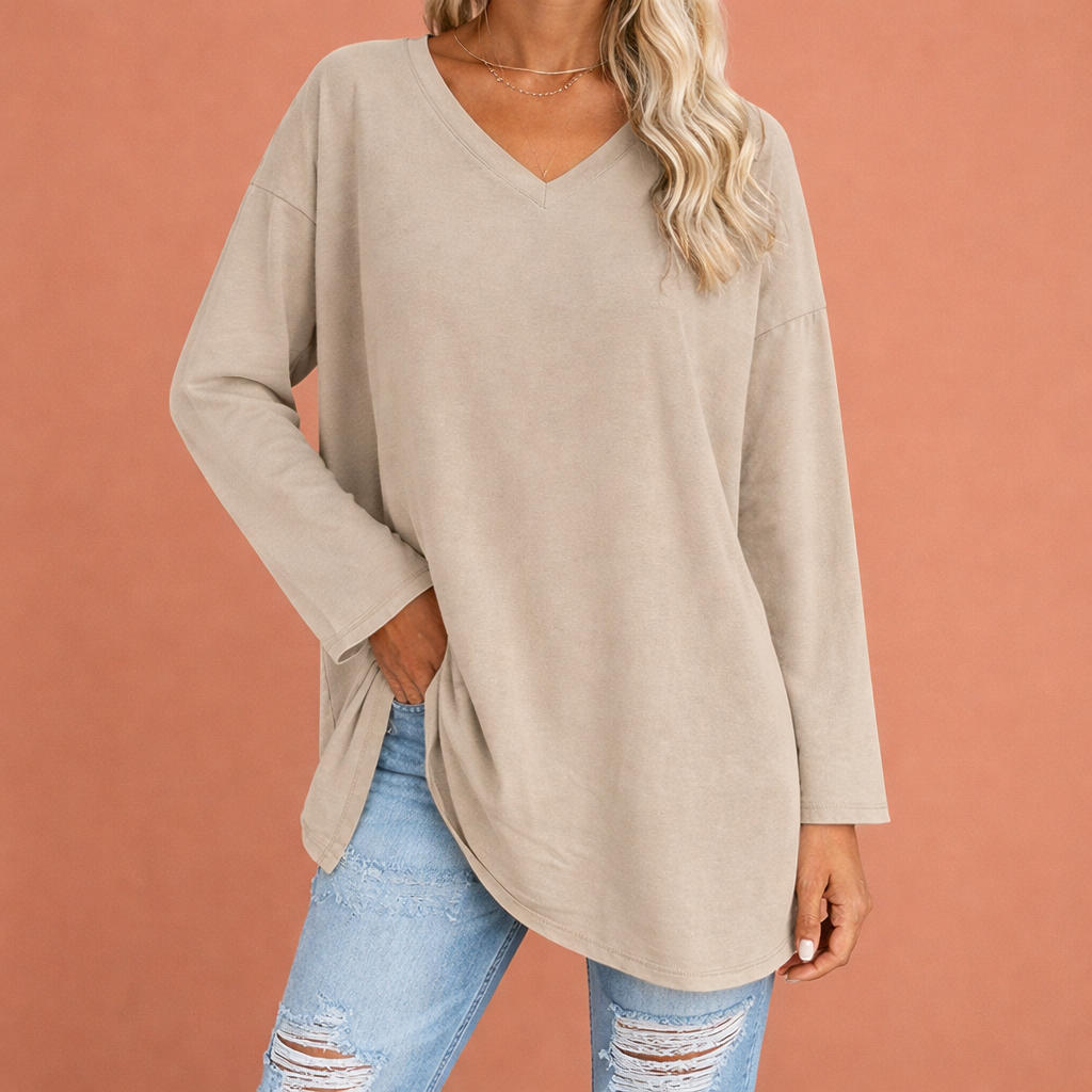 Dames tuniek in khaki met minimalistisch design, zacht en comfortabel voor casual en stijlvolle outfits.