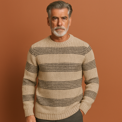 Heren gebreide trui in khaki met subtiel patroon, zacht en comfortabel voor casual en stijlvolle outfits.