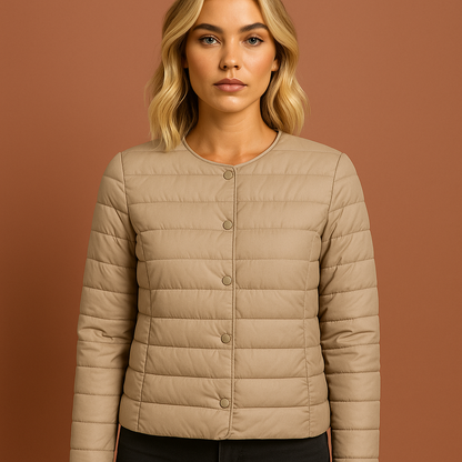 Ultradunne lichtgewicht donsjas voor dames in khaki kleur, ideaal voor frisse dagen en dagelijks gebruik.