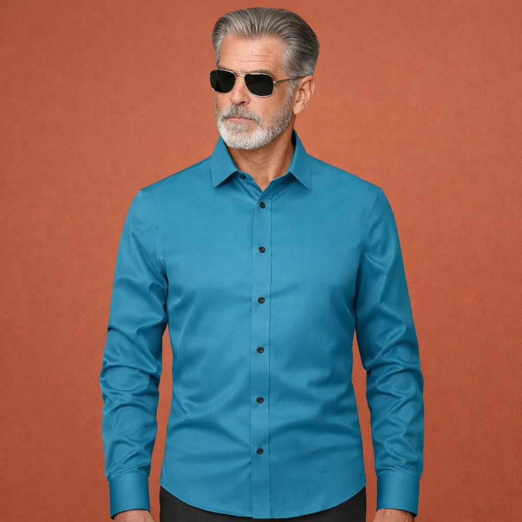 Heren overhemd in legergroen met minimalistisch design, zacht en comfortabel voor casual en stijlvolle outfits.