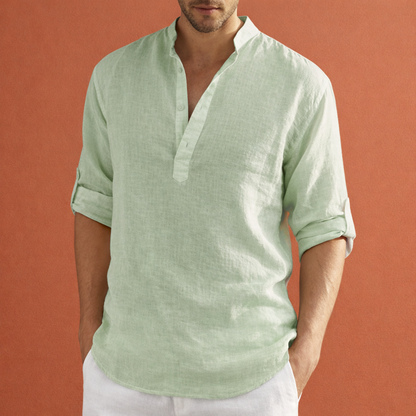 Heren zomeroverhemd in lichtgroen met minimalistisch design, zacht en comfortabel voor casual en stijlvolle outfits.