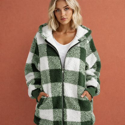 Lichtgroene dames jas met capuchon en ruitpatroon, comfortabele pasvorm en warme uitstraling voor dagelijks gebruik.