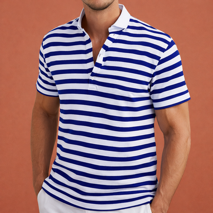 Heren poloshirt in marineblauw met streeppatroon, open kraag en comfortabele pasvorm voor casual en stijlvolle outfits.