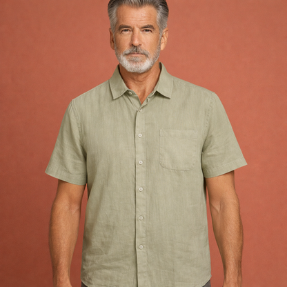 Heren zomershirt in mintgroen met minimalistisch design, zacht en comfortabel voor casual en stijlvolle outfits.