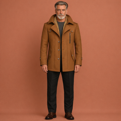 Oranje lange herenjas met stijlvolle kraag en slim fit pasvorm, ideaal voor koude dagen en formele gelegenheden.