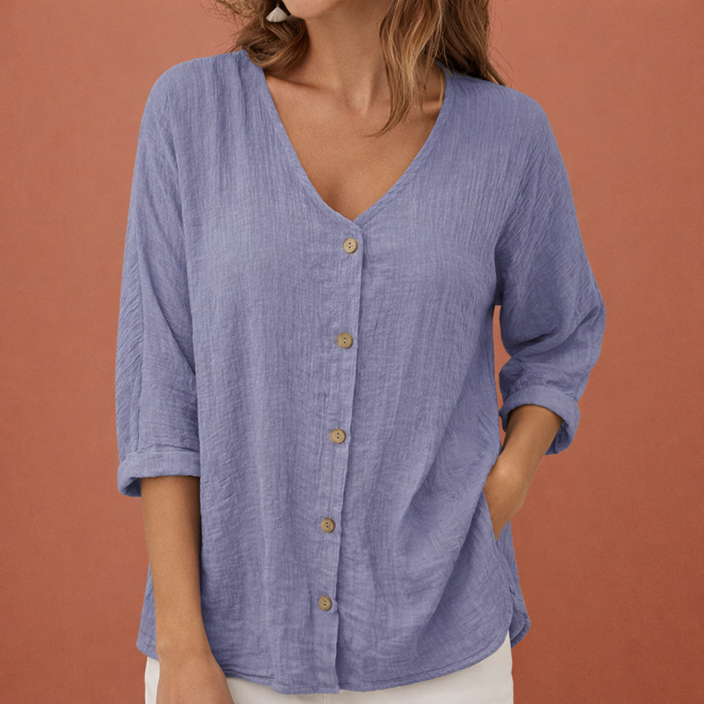 Dames T-shirt in paars met minimalistisch design, zacht en comfortabel voor casual en stijlvolle outfits.