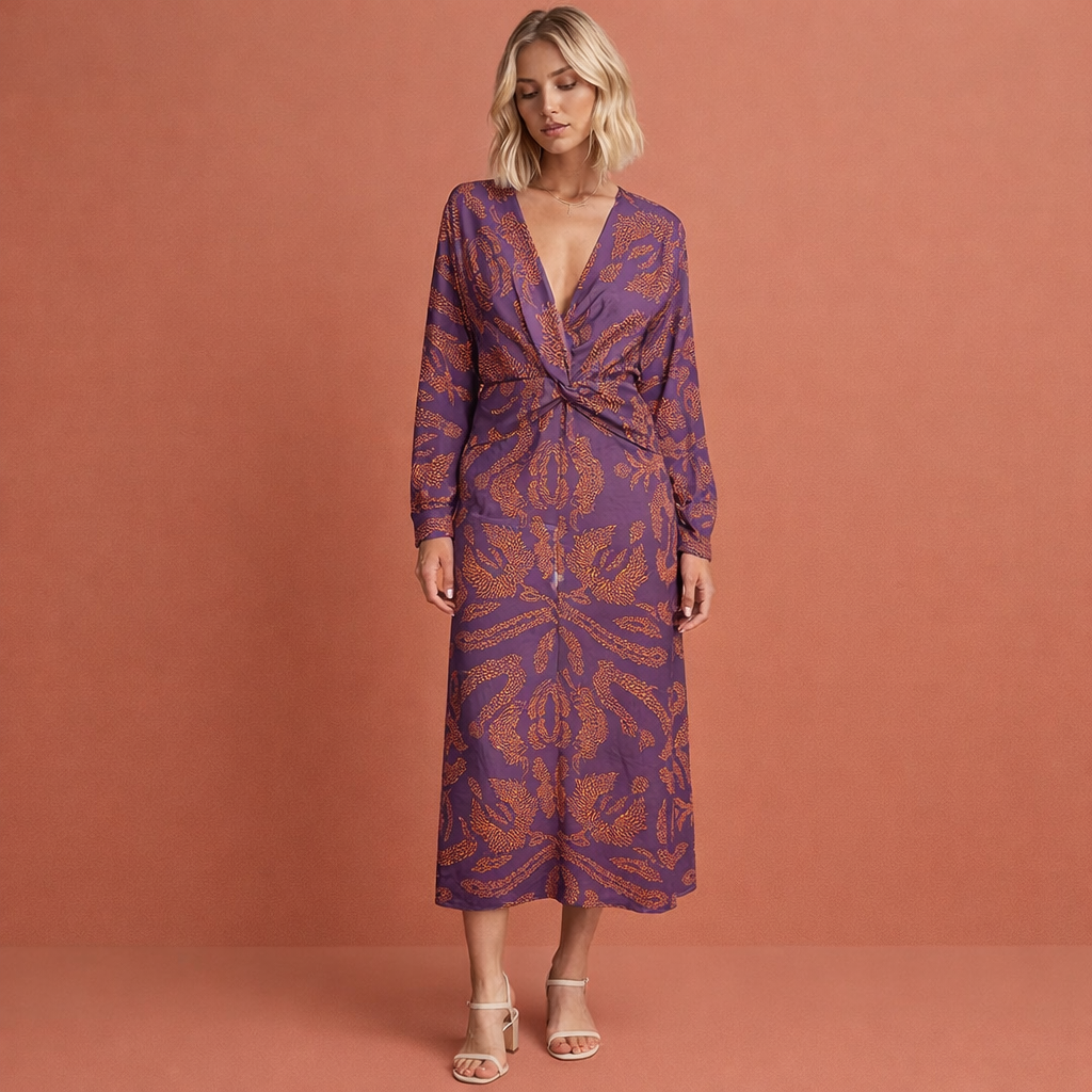 Paarse midi-jurk voor dames met twist-detail en bloemmotief, ideaal voor feestelijke en stijlvolle gelegenheden.