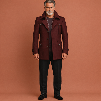 Rode lange herenjas met stijlvolle kraag en slim fit pasvorm, ideaal voor koude dagen en formele gelegenheden.