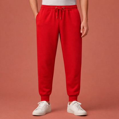 Dames joggingbroek in rood met minimalistisch design, zacht en comfortabel voor casual en stijlvolle outfits.
