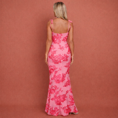 Roze bloemen maxi-jurk voor dames met elegante pasvorm en romantische uitstraling, perfect voor feestelijke gelegenheden.1