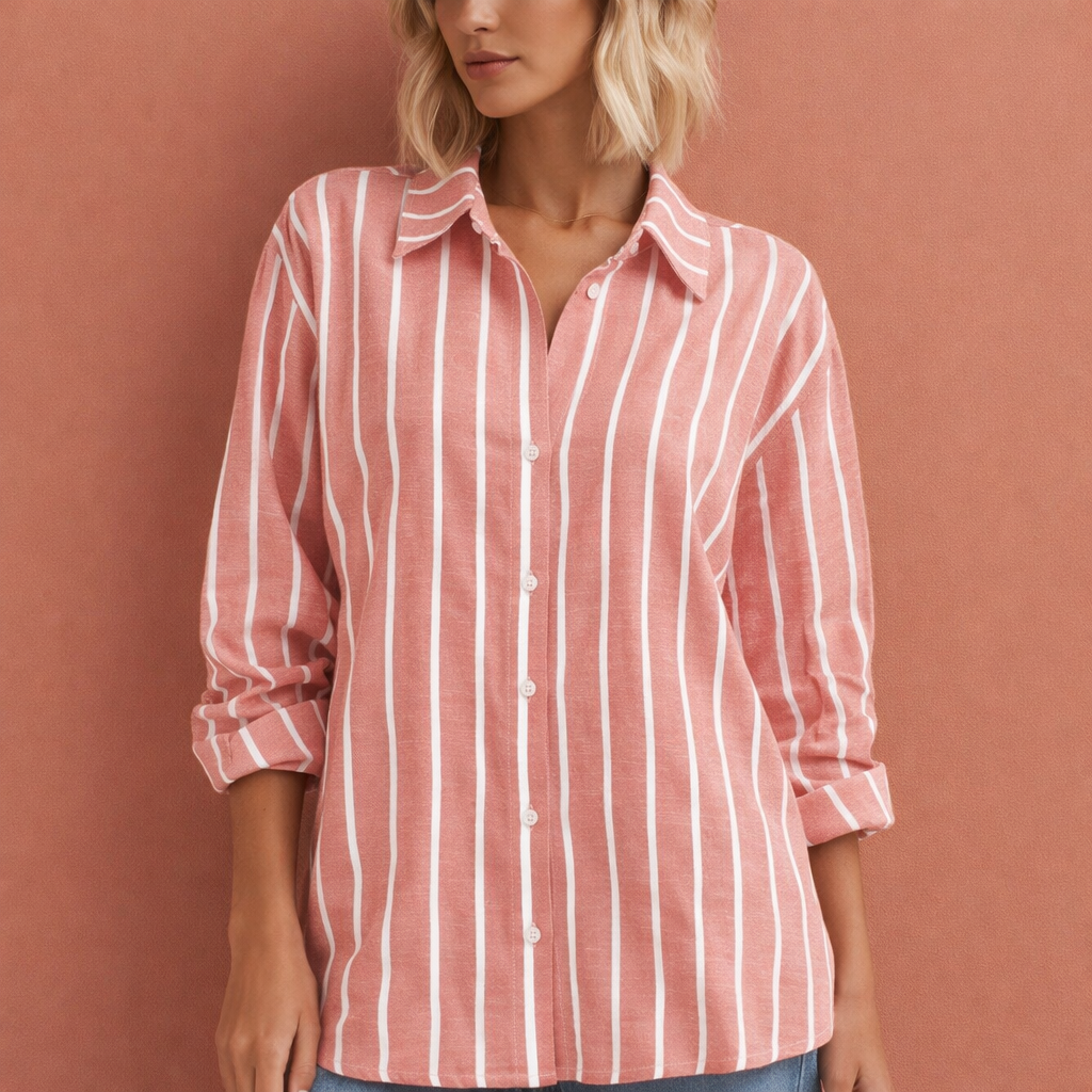 Dames gestreepte oversized blouse in roze met minimalistisch design, zacht en comfortabel voor casual en stijlvolle outfits.
