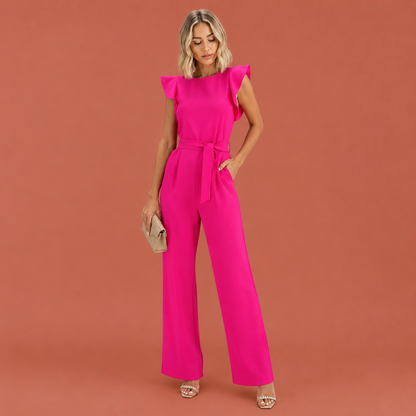 Dames jumpsuit in roze met minimalistisch design, zacht en comfortabel voor casual en stijlvolle outfits.