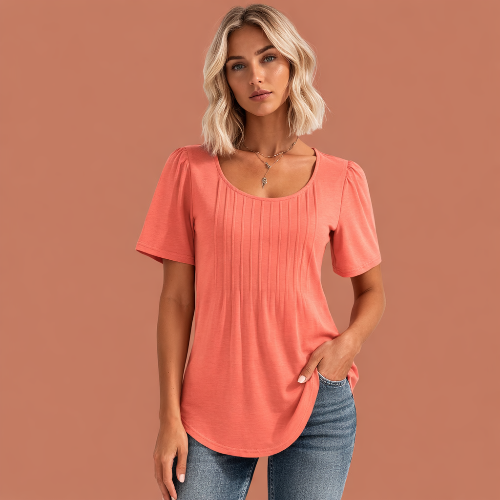 Dames zomer top in roze met minimalistisch design, zacht en comfortabel voor casual en stijlvolle outfits.